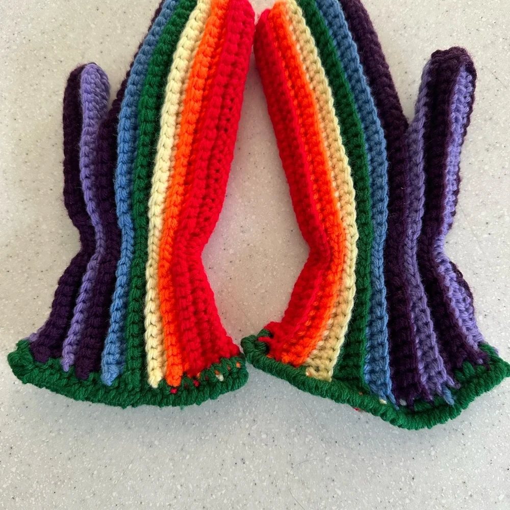 Handmade Crocheted Rainbow 🌈 Girl’s Mittens! So Cute! Outerwear. Multicolored